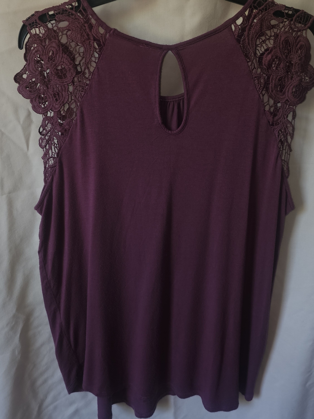 No Boundaries Plum Lace Sleeve Tank Top - Picture 4 of 4